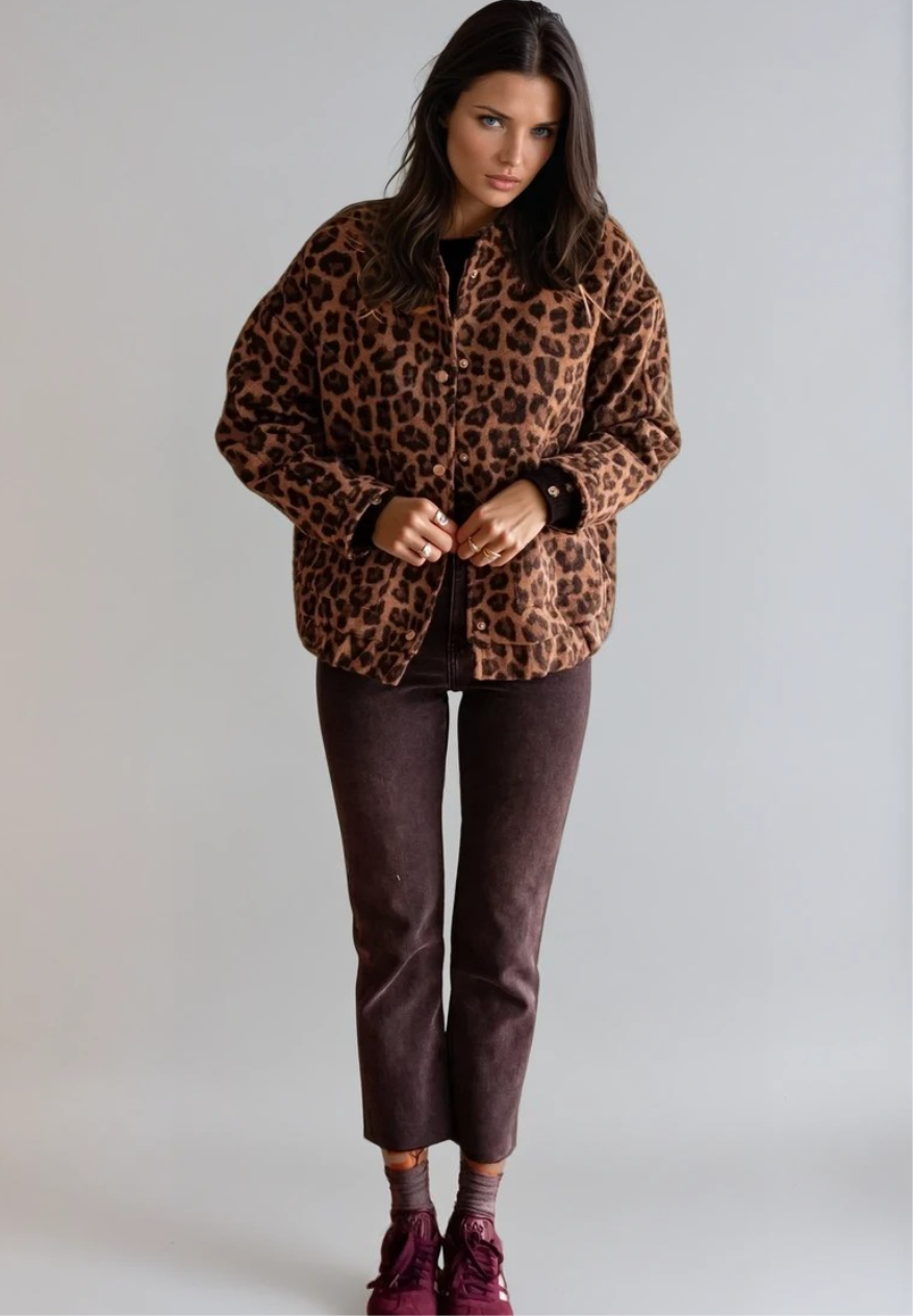Maison Bonnetterie™ | Noa Trendy Jacket with Leopard Print